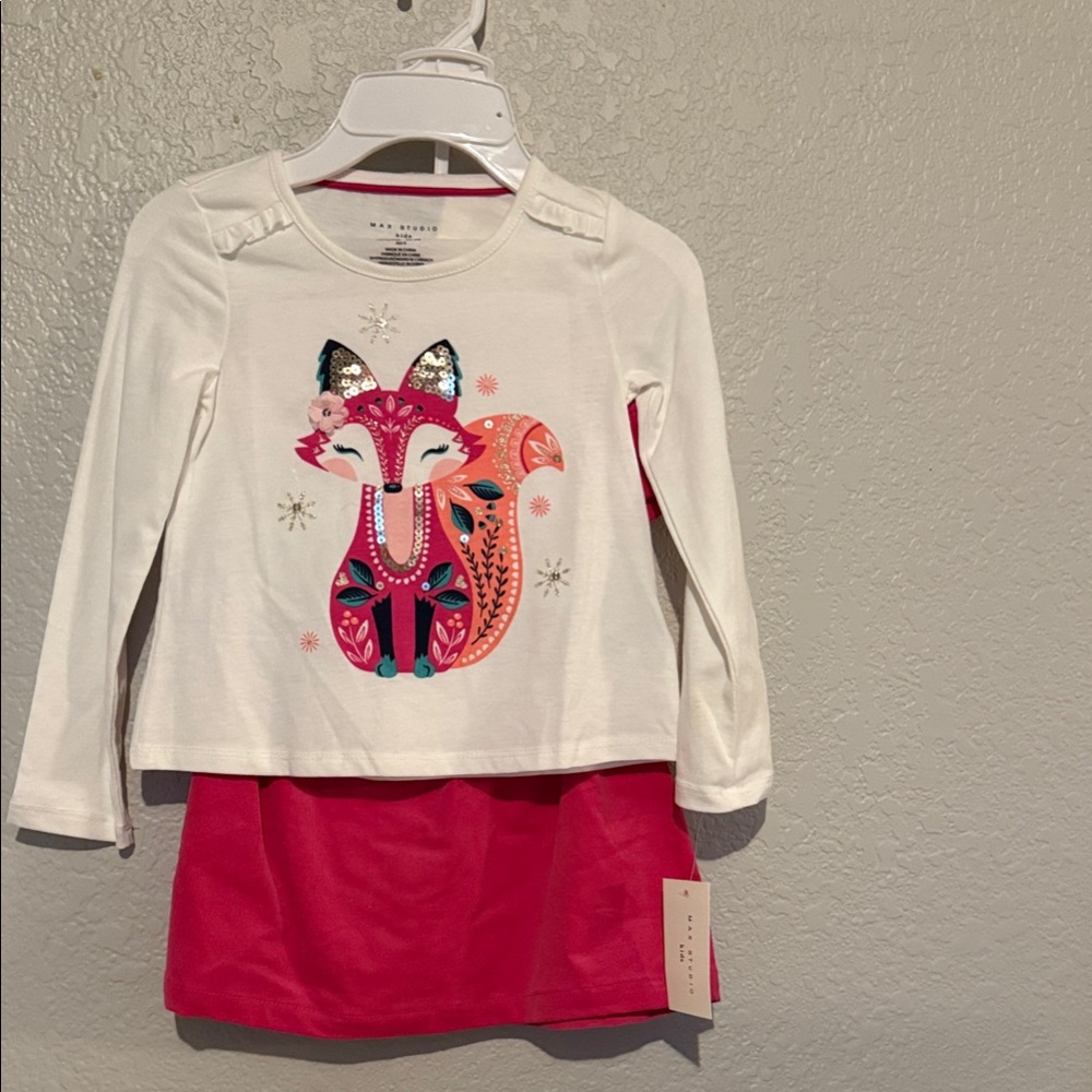 Max Studio Cream and Pink Fox Long Sleeve Tee Set